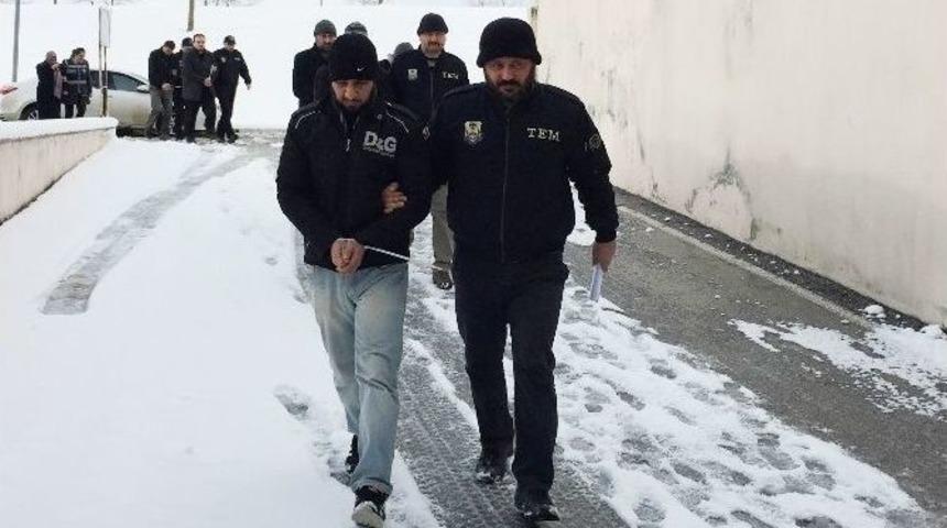 3 Deaş Bombacısı Yakalandı
