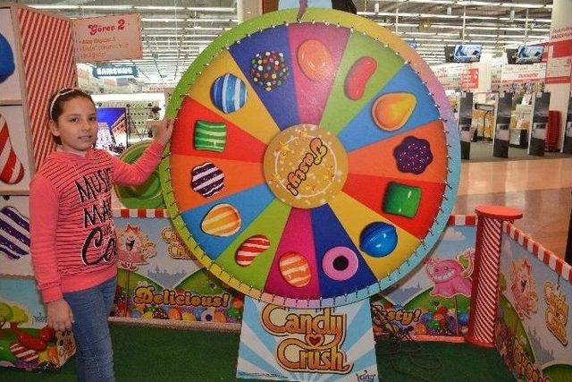 Meşhur Şeker Patlatma Oyunu Candy Crush İzmir Optimum’da