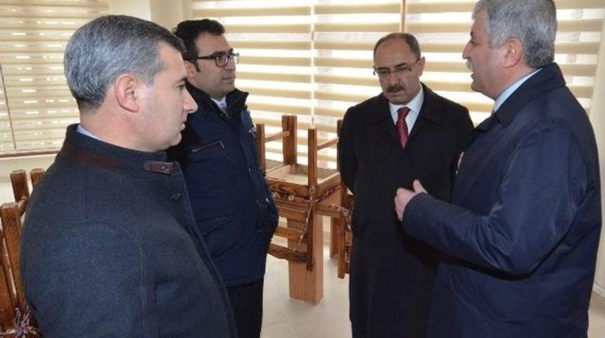 Yeşilyurt Belediyesi Fethi Gemuhluoğlu Bilgi Evi Tamamlandı
