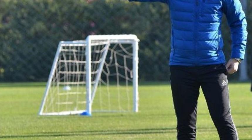 Eroğlu: Derbi İzmir'e Yakışsın