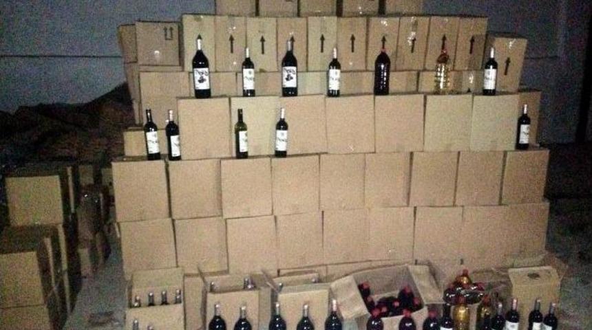 Aydın&rsquo;da 5 Bin 500 Litre Ka&ccedil;ak İ&ccedil;ki Ele Ge&ccedil;irildi