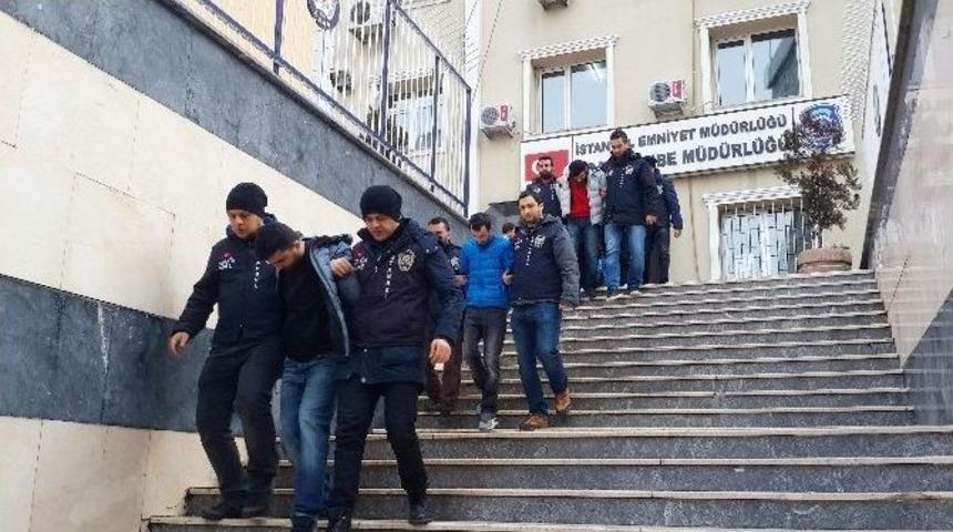 İstanbul&rsquo;da &Ccedil;&ouml;kertilen Hırsızlık &Ccedil;etesinin &Uuml;yeleri Adliyeye Sevk Edildi