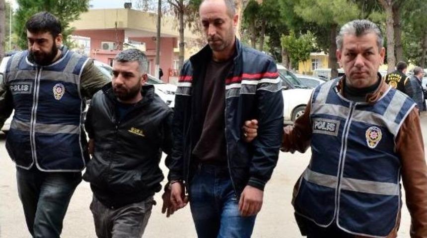 Adliye Yanındaki Kanlı &Ccedil;atışmanın Sanıkları Mahkemeye &Ccedil;ıkartıldı