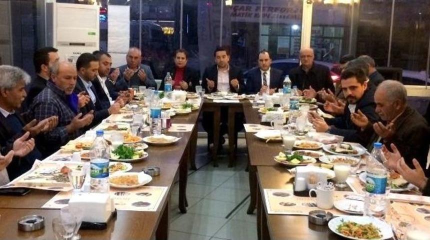 Ak Parti Mezitli, Referandum &Ccedil;alışmalarına Başladı