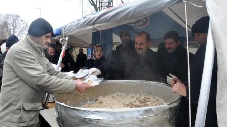 Osmanlı Devleti&rsquo;Nin Kuruluşunun 718'inci Yıld&ouml;n&uuml;m&uuml; Kutlandı