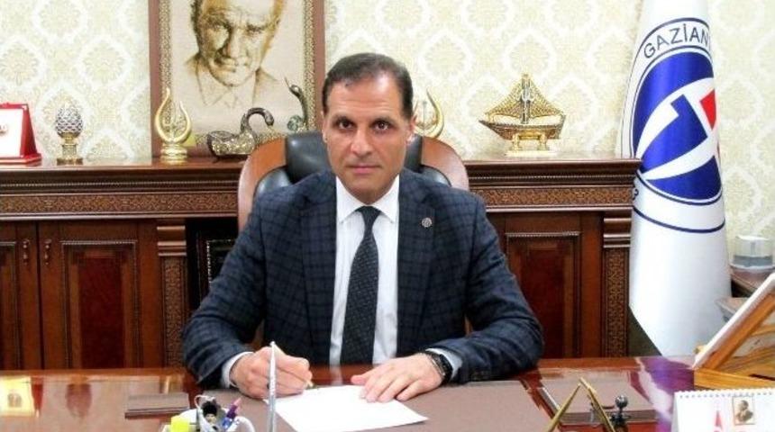 Gen&ccedil; Kızın Ameliyat Sonrası &Ouml;lmesiyle İlgili A&ccedil;ıklama