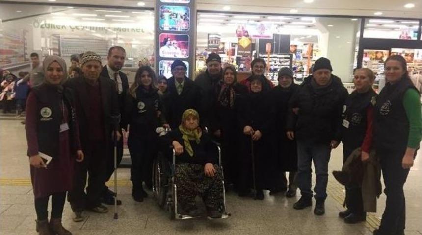 Kartepeli Yaşlılar, Hayatlarında İlk Kez Sinemaya Gittiler