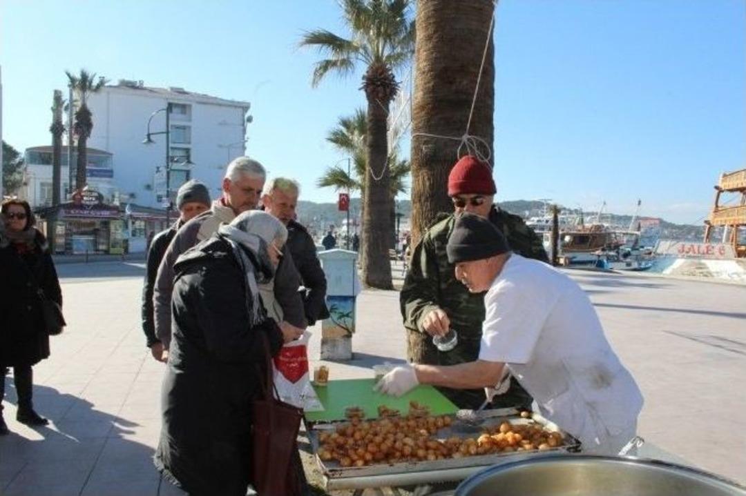 Ayvalık&rsquo;ta Şehit Polis Fethi Sekin İ&ccedil;in Lokma Hayrı