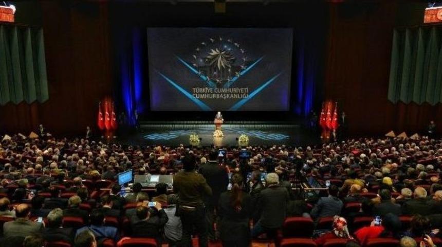 Başkan B&uuml;y&uuml;kkılı&ccedil;, Şehircilik Şurası Toplantısı İ&ccedil;in Cumhurbaşkanlığı K&uuml;lliyesinde