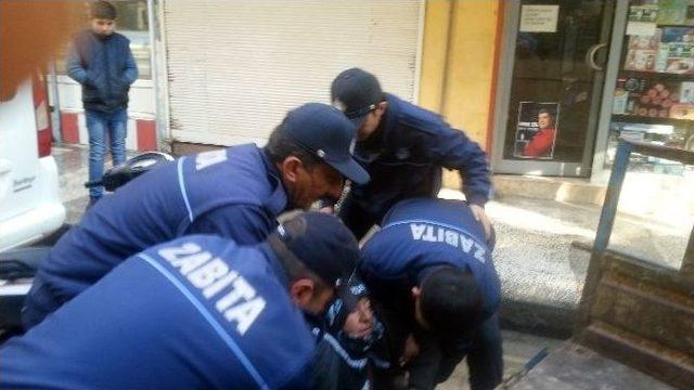 Gaziantep’te Dilenen Engelli Kadın Zabıtaları Şaşırttı