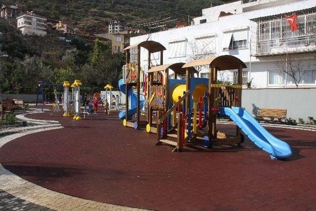 Sugözü Mahallesi’nde Yeni Bir Park Daha