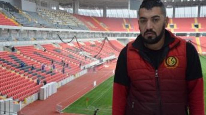 Takımının Deplasman Giderleri İ&ccedil;in Site Kurdu