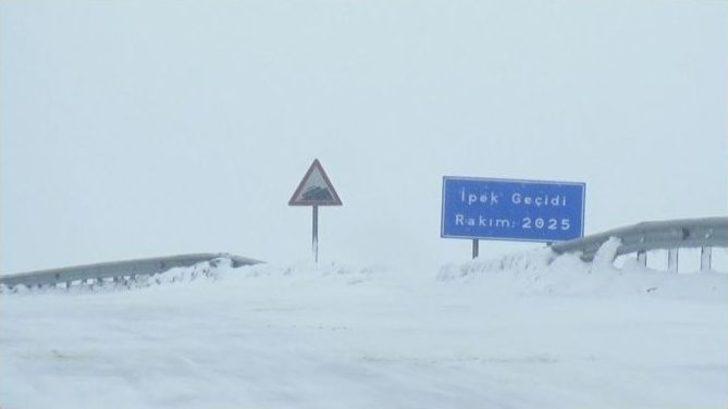Ağrı’da Yoğun Kar Yağışı G4