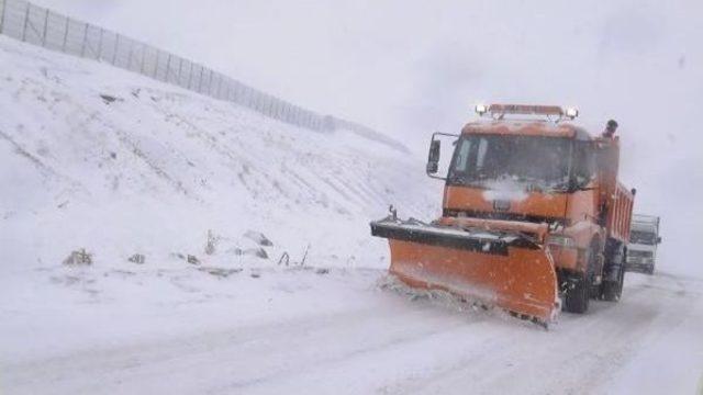 Kar Ulaşımı Aksattı