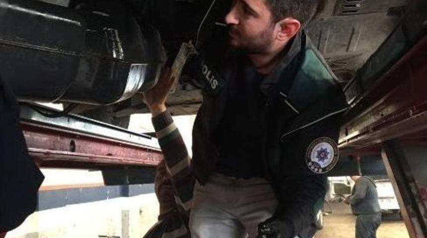 Adana&rsquo;da Uyuşturucu Operasyonlarında 18 Tutuklama