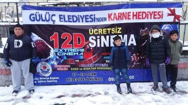 Başkan Demirtaş’tan Öğrencilere Karne Hediyesi