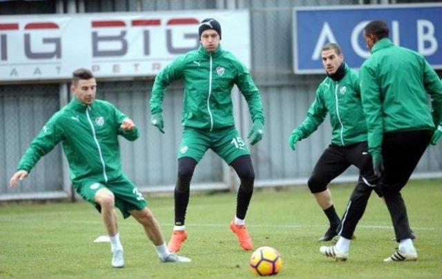 Bursaspor'da Taktik Çalışma