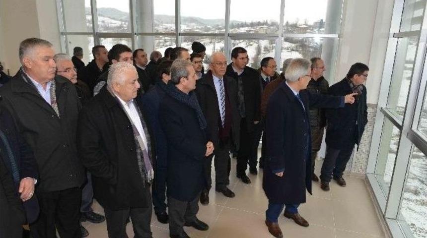 Kutlubey Kamp&uuml;s&uuml; Kapılarını İş Adamlarına A&ccedil;tı