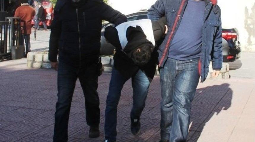 &Ccedil;anakkale&rsquo;deki Silahlı Market Soygunu