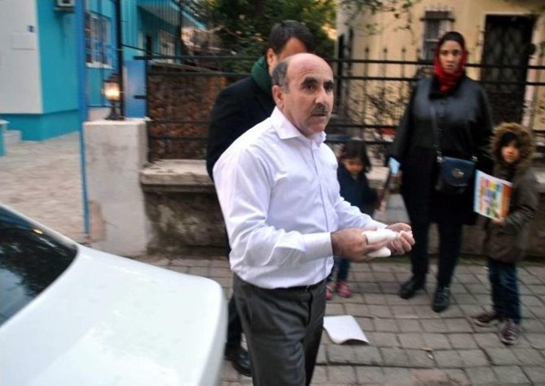 (d&uuml;zeltme) İstifa Eden Memurdan İl Milli Eğitim M&uuml;d&uuml;r&uuml;ne Silahlı Saldırı