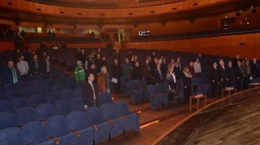 Bursaspor Kul&uuml;b&uuml;&rsquo;N&uuml;n Yeni T&uuml;z&uuml;k Taslağı &Uuml;yelere Sunuldu