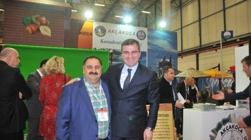 Selfie Box Uygulamasına T&uuml;m Stantlardan İlgi Var