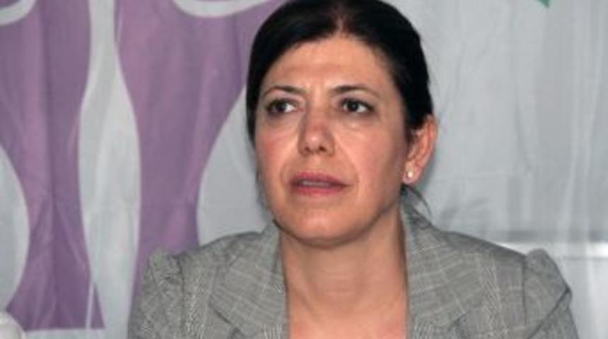 Adana Hdp Milletvekili Meral Danış Beştaş, Diyarbakır&rsquo;daki Evinde G&ouml;zaltına Alındı