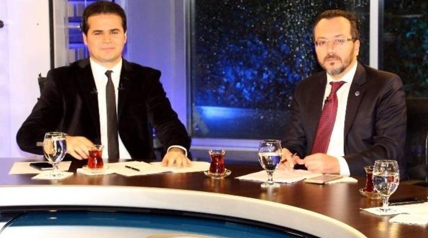 Ad&uuml; Rekt&ouml;r&uuml; Bircan &lsquo;a Politik&rsquo; Programına Konuk Oldu