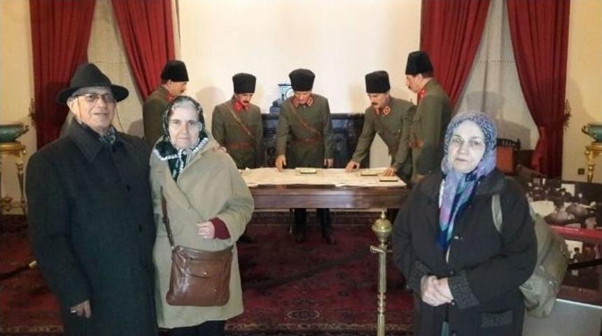 Aydın Şehit Aileleri Ve Gaziler Atat&uuml;rk M&uuml;zesini Ziyaret Etti