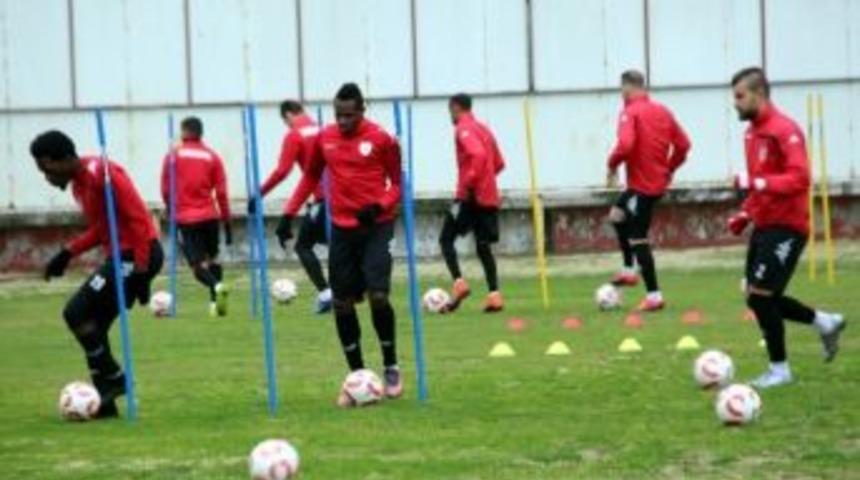 Samsunspor İle Yeni Malatyaspor 5. Randevuya &Ccedil;ıkacak