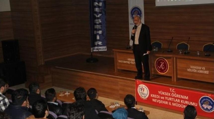 Nevşehir&rsquo;de Uluslararası İlişkiler Kampı Tamamlandı