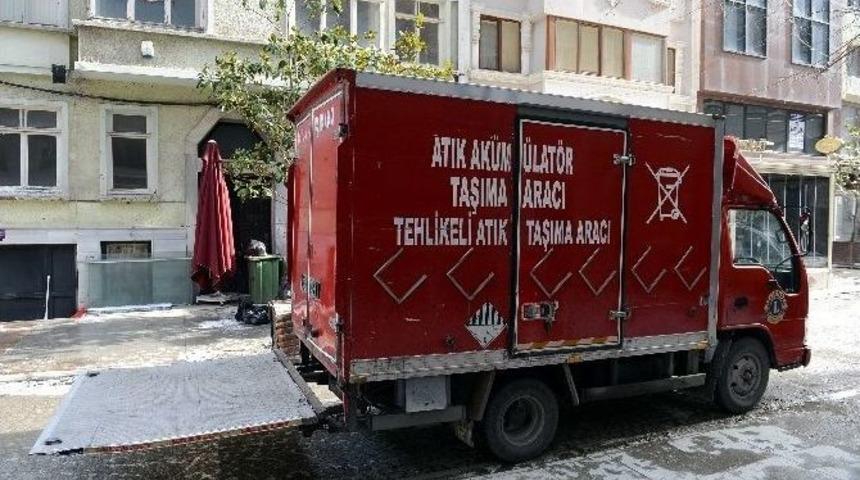 Elektronik Atıklar Ağaca D&ouml;n&uuml;şt&uuml;r&uuml;l&uuml;yor