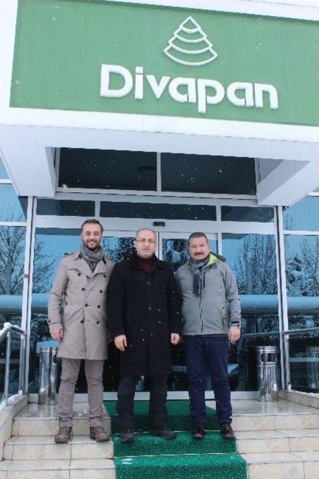 Düzcespor’dan Hakan Zengin’e Teşekkür Ziyareti