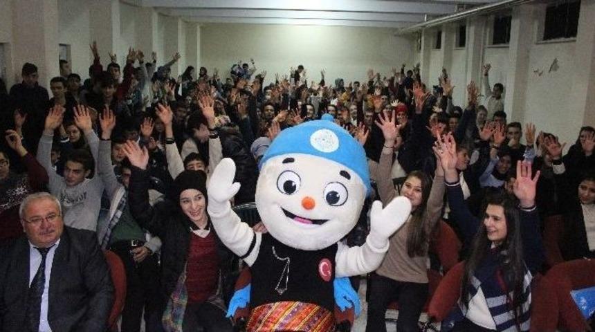 Bakan Kılı&ccedil;, Olimpik Kış Festivalinin Maskotu &rsquo;karbeyaz&rsquo; İle Buluştu