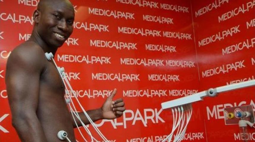 Elazığspor, Diarra Ile 1.5 Yıllık S&ouml;zleşme Imzaladı