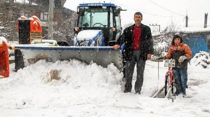 Mesut'un Kar K&uuml;remede Ilgin&ccedil; Y&ouml;ntemi