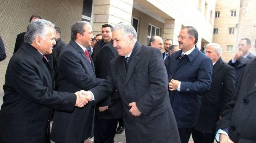 Bakanlar &Ouml;zhaseki Ve Arslan Kayseri&rsquo;de