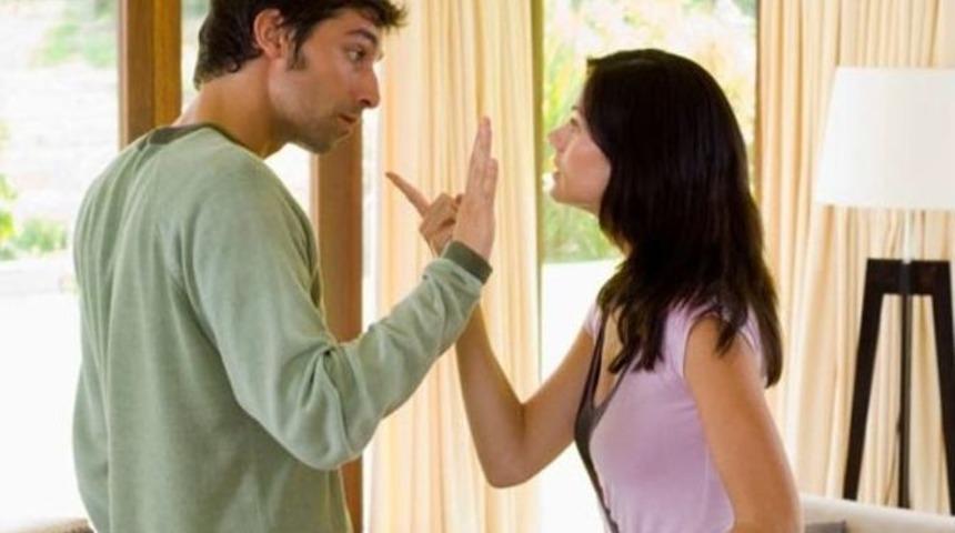 "tartışırken Bir Daha D&uuml;ş&uuml;n&uuml;n"