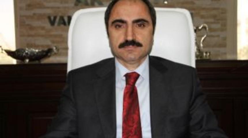 Ak Parti Gen&ccedil;lik Kolları Başkanlığına Suat &Ouml;zdağ Getirildi