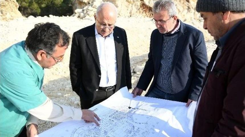 B&uuml;y&uuml;kşehir Belediyesi Sokak Hayvanlarına Şefkat Eli