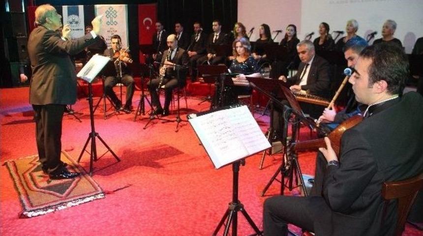 Elazığ Devlet Korosu Yılın İlk Konserini Verdi