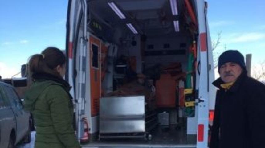 Hamile Kadına Ulaşmak İ&ccedil;in Belediye Ekipleri Devreye Girdi