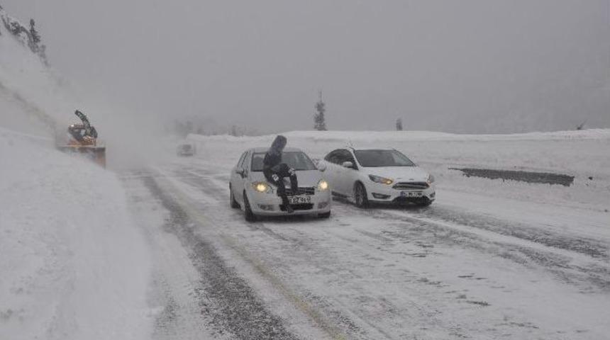 Konya- Antalya Yolunda Tipi Ulaşımı Aksatıyor