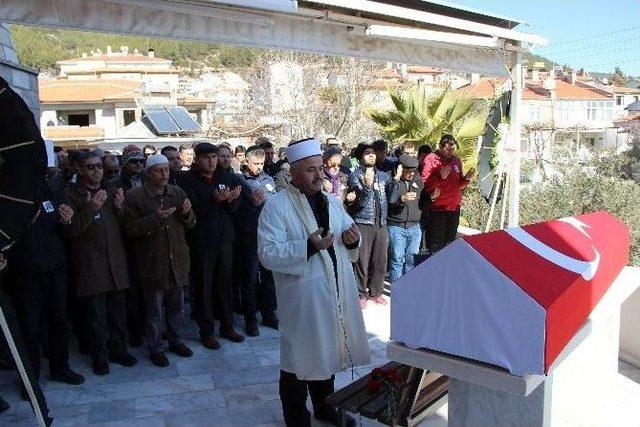 Uçak Kazasında Ölen Melih Aslan Toprağa Verildi