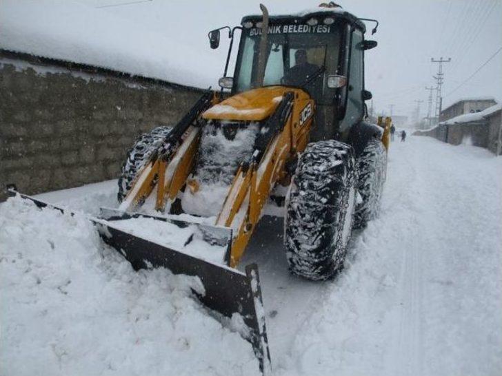 Muş Bulanık’ta Karla Mücadele Çalışmaları G1