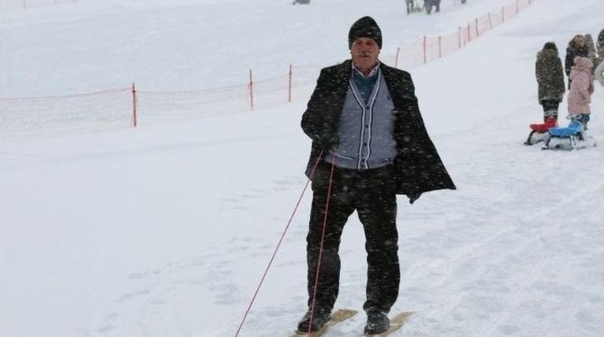 Tokat’ta Kar Şenliklerinin 3.’sü Yapıldı