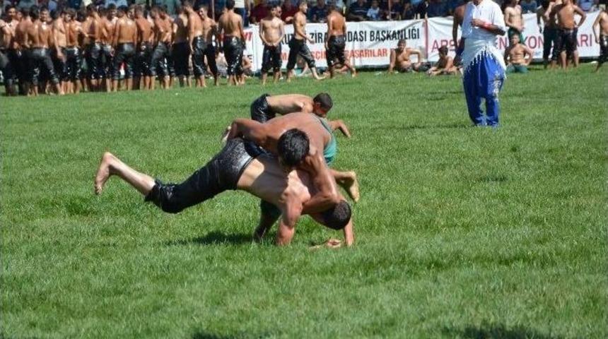 Korkuteli 29. Altın Kiraz G&uuml;reşleri 3 Eyl&uuml;l&rsquo;de