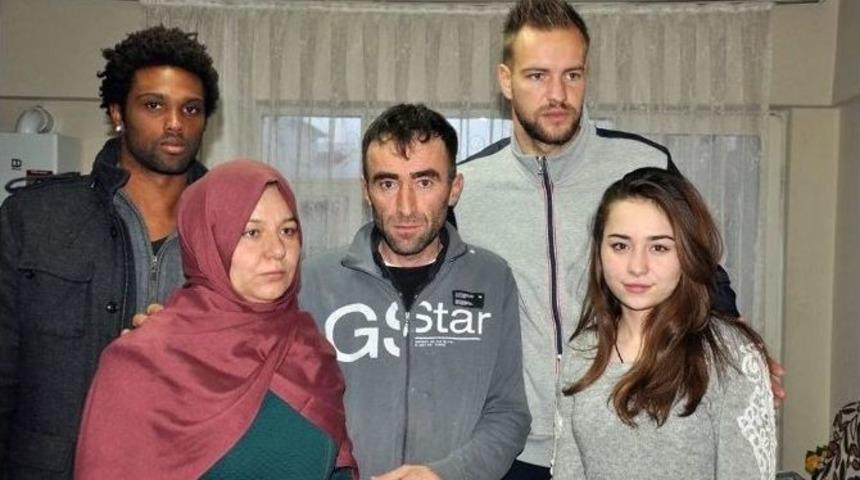 Eskişehirsporlu Oyunculardan, Taziye Ziyareti