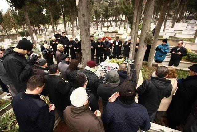 Ünlü Şair Neyzen Tevfik Mezarı Başında Anıldı