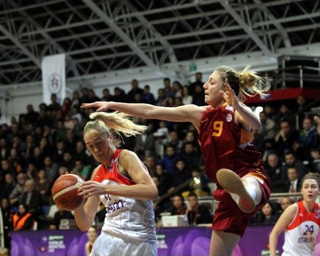 Galatasaray, Mersin&rsquo;de Son Dakikada Kazandı